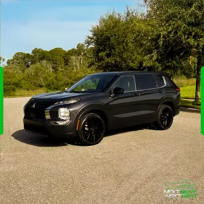 Mitsubishi Outlander SE Black Edition Preta | 7 Lugares