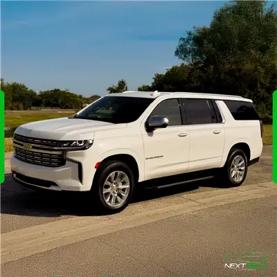 Chevrolet Suburban Premier Branca