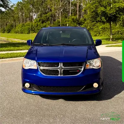 Dodge Grand Caravan SXT Azul