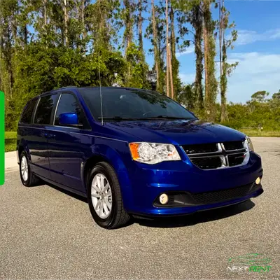 Dodge Grand Caravan SXT Azul