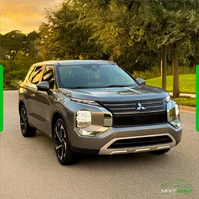 Mitsubishi Outlander SE Cinza | 7 Lugares