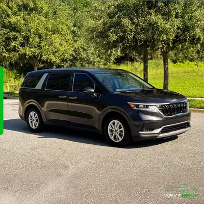 Kia Carnival LX Cinza | 8 Lugares
