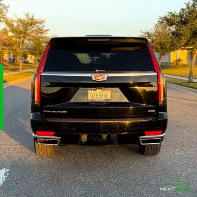 Cadillac Escalade ESV 4WD Premium Luxury Platinum Preta