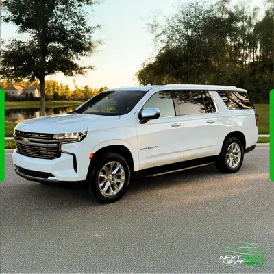 Chevrolet Suburban Premier Branca
