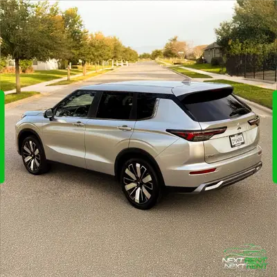 Mitsubishi Outlander SE Plata | 7 Plazas