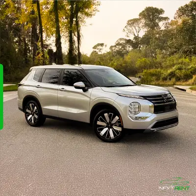 Mitsubishi Outlander SE Plata | 7 Plazas