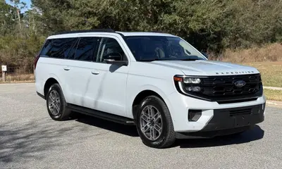 Ford Expedition Max Active Branca | 7 Lugares