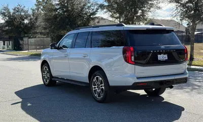 Ford Expedition Max Active Branca | 7 Lugares