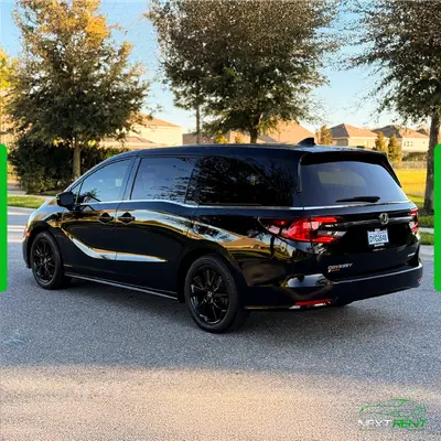 Honda Odyssey Sport Preta | 8 Lugares