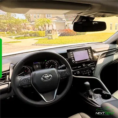 Toyota Camry SE White