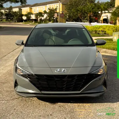Hyundai Elantra SEL Cinza