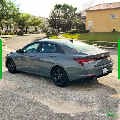 Hyundai Elantra SEL Cinza