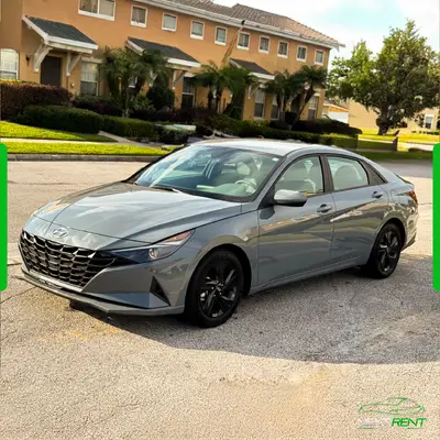Hyundai Elantra SEL Cinza