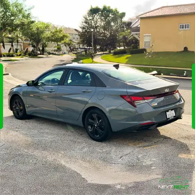 Hyundai Elantra SEL Cinza