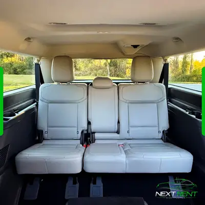 Ford Expedition Max Active Preta | 8 Lugares