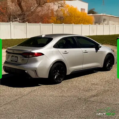 Toyota Corolla SE Cinza