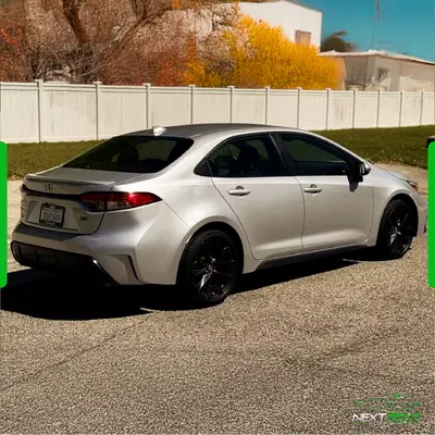 Toyota Corolla SE Cinza