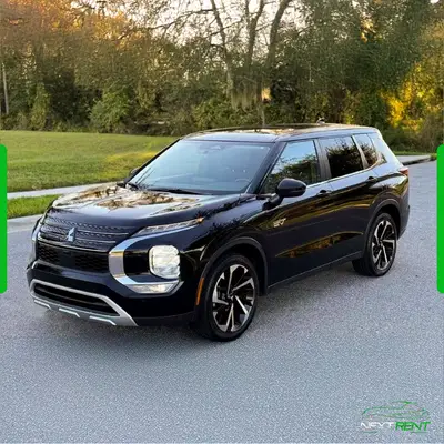 Mitsubishi Outlander PHEV SE Black | 7 Seats