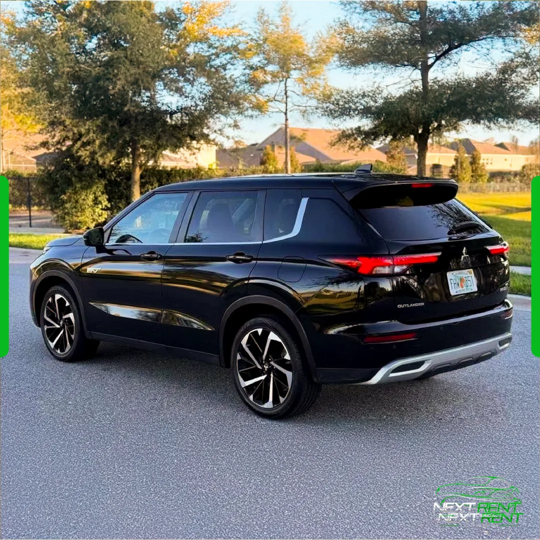 Mitsubishi Outlander PHEV SE Black | 7 Seats