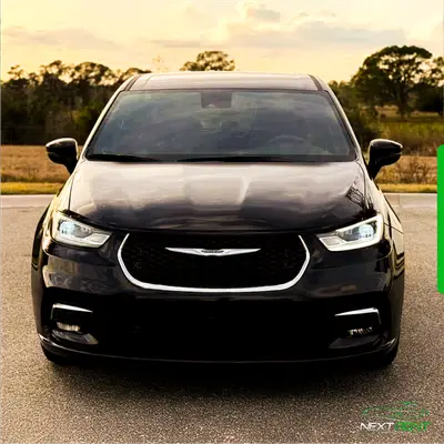 Chrysler Pacifica Select Preta