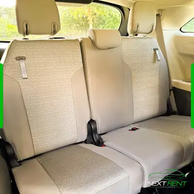Toyota Sienna · Minivan 8 Lugares