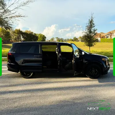 Kia Carnival · Minivan 8 Lugares