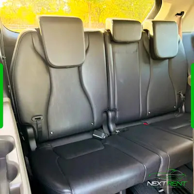 Kia Carnival · Minivan 8 Lugares