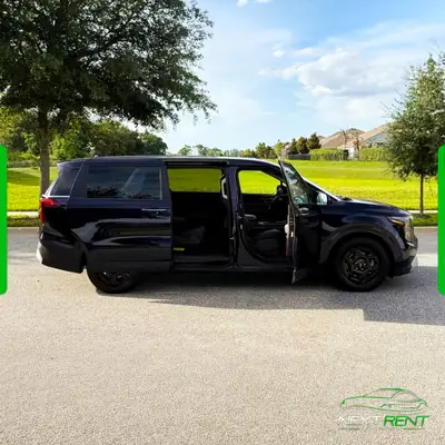 Kia Carnival · Minivan 8 Lugares