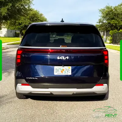 Kia Carnival · Minivan 8 Lugares