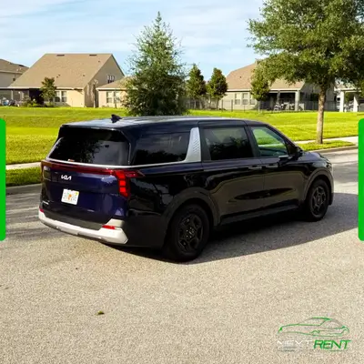 Kia Carnival · Minivan 8 Lugares