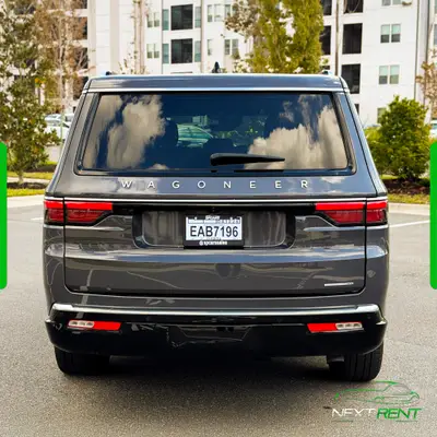 Jeep Wagoneer L · SUV Premium 8 Lugares