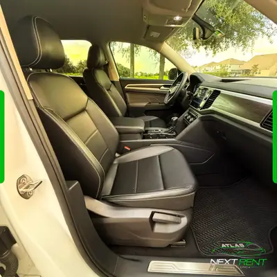 Volkswagen Atlas · SUV Médio 7 Lugares