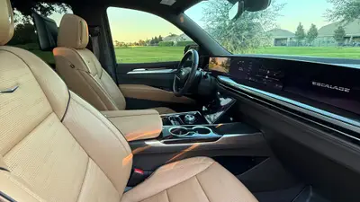 Cadillac Escalade | 7 Lugares