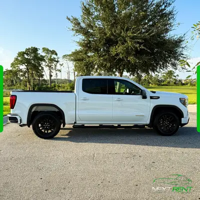 GMC Sierra 1500 · Van 6 Lugares