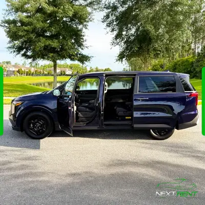 Kia Carnival · Minivan 8 Lugares