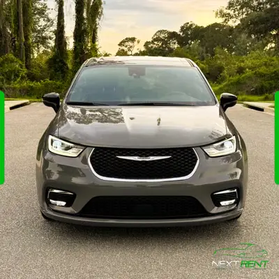 Chrysler Pacifica · Minivan 7 Lugares