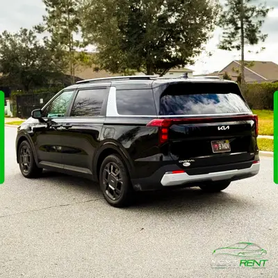 Kia Carnival Hybrid · Minivan 8 Lugares