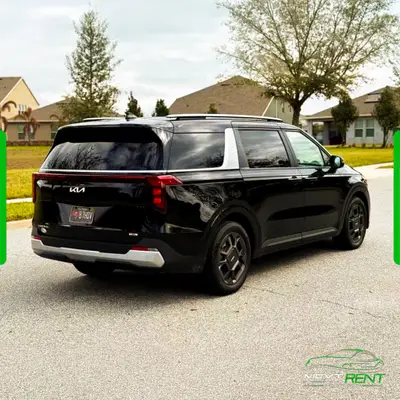 Kia Carnival Hybrid · Minivan 8 Lugares
