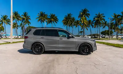 BMW X7 | 7 Lugares