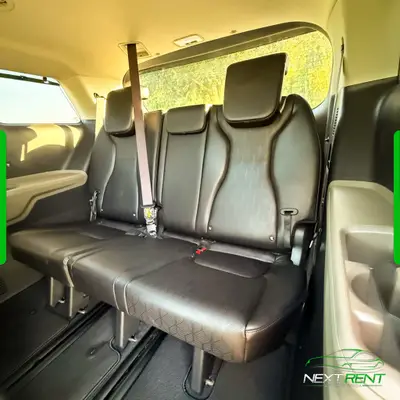 Kia Carnival · Minivan 8 Lugares