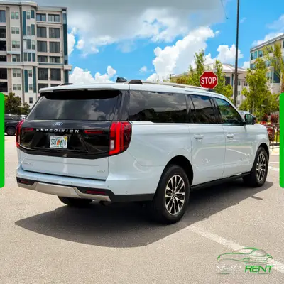 Ford Expedition · SUV Premium 8 Lugares