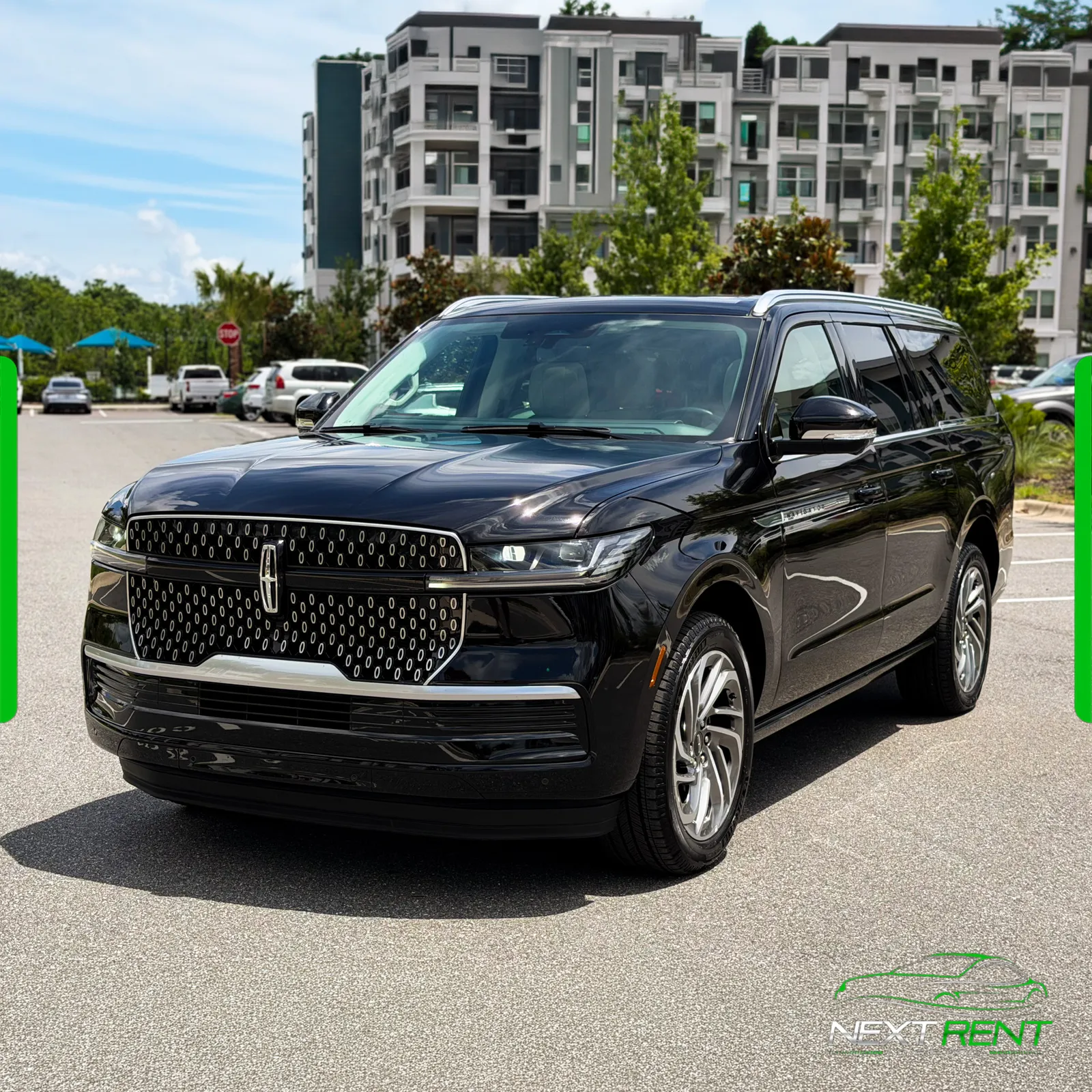 Lincoln Navigator L · SUV Premium