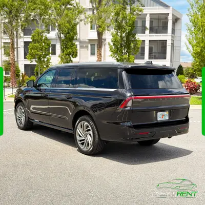 Lincoln Navigator L · SUV Premium