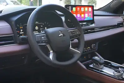 Mitsubishi Outlander | 7 Lugares