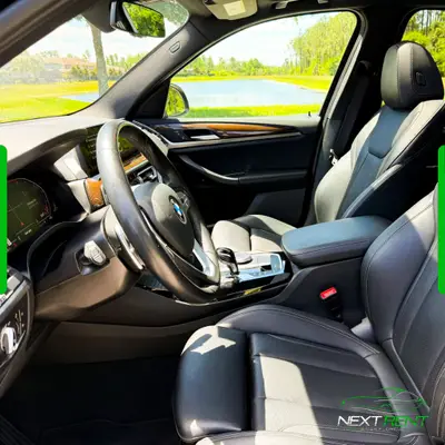 BMW X3 · SUV Premium 5 Lugares